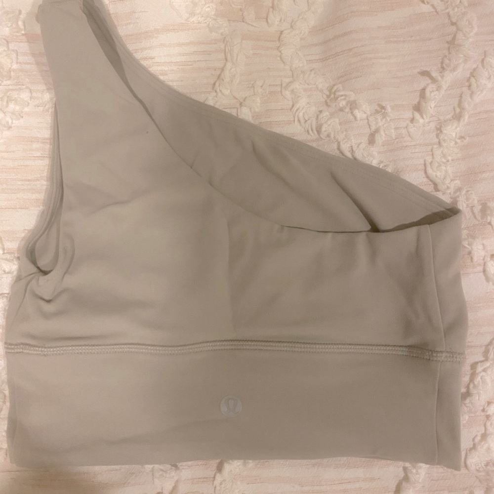 Lululemon align asymmetrical bra Light support A/B cup. size 2